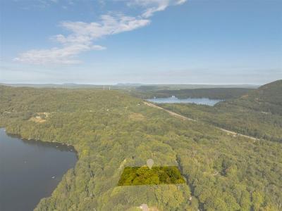 Rue des Floralies, Austin, Quebec J0B 1B0, Canada