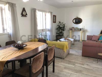 Loria 185, Lomas De Zamora, GBA Sur 00001, Argentina