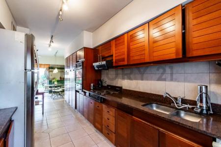 Gualeguaychu 4270 ., Villa Devoto, Capital Federal 1419, Argentina