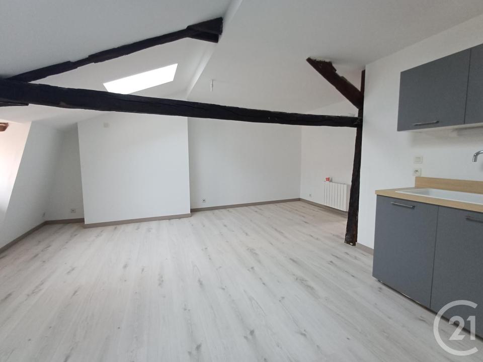 Chatellerault, Poitou-Charentes 86100, França