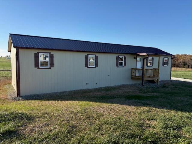 1967 Cattle Drive, Aurora, Missouri 65605