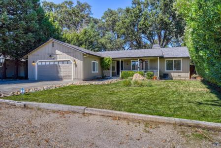 18164 Fishhook Ct, Hidden Valley Lake, California 95467