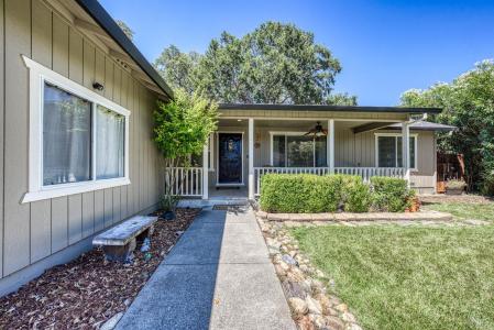 18164 Fishhook Ct, Hidden Valley Lake, California 95467