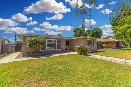 1607 S Atlantic Dr, Compton, קליפורניה 90221, ארצות הברית של אמריקה