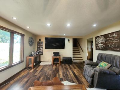 12972 120th St, Sheffield, Iowa 50475, USA