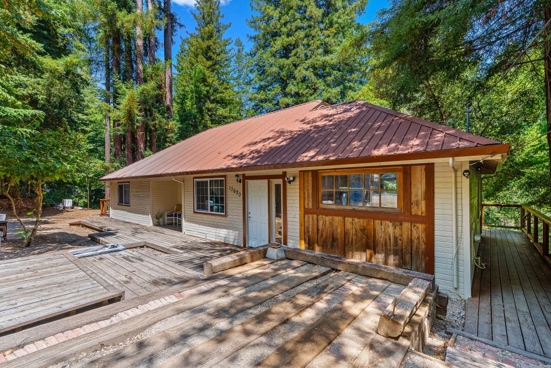 13680 13680 Big Basin Way, Boulder Creek, קליפורניה 95006, ארצות הברית של אמריקה