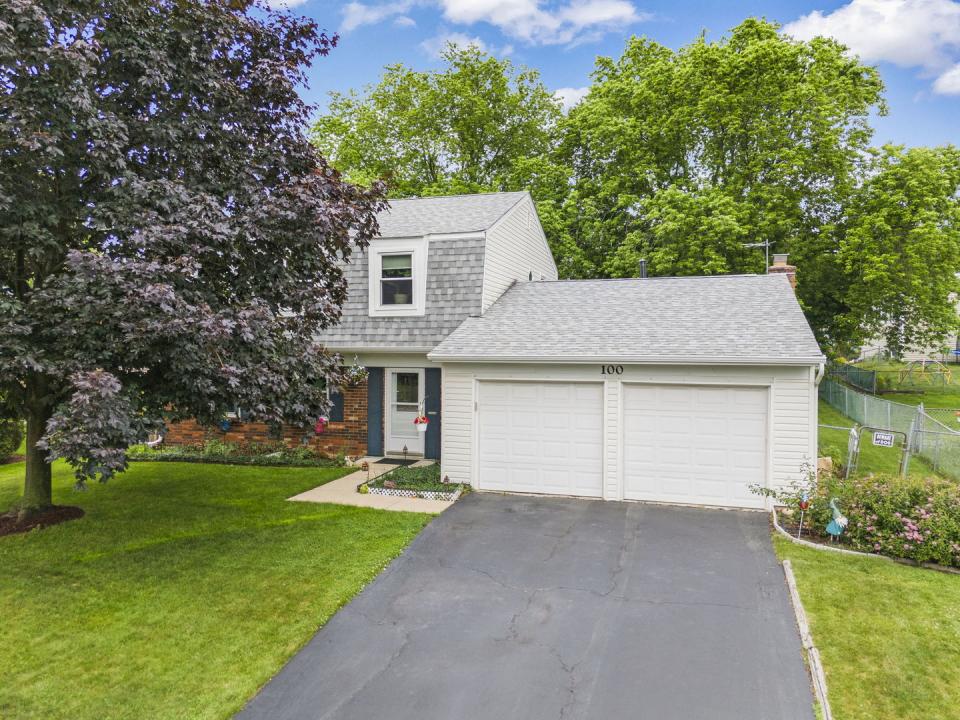 100 Ellington Drive, Schaumburg, Illinois 60194, Estados Unidos