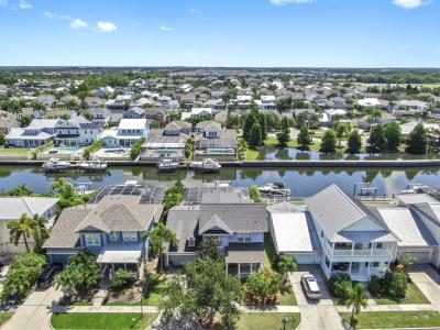 5711 Tortoise Pl, Apollo Beach, Florida 33572