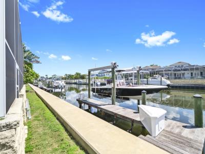 5711 Tortoise Pl, Apollo Beach, Florida 33572