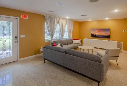 1696 Velma Dr S, Largo, 佛罗里达州 33770, 美国