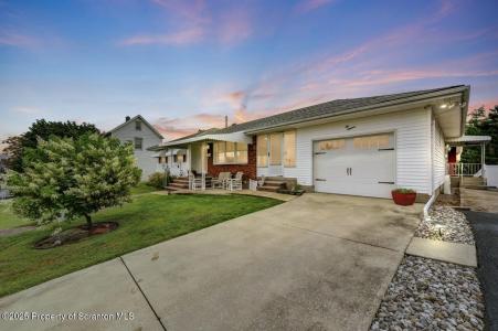 216 Prospect Street, Dunmore, Pennsylvania 18512