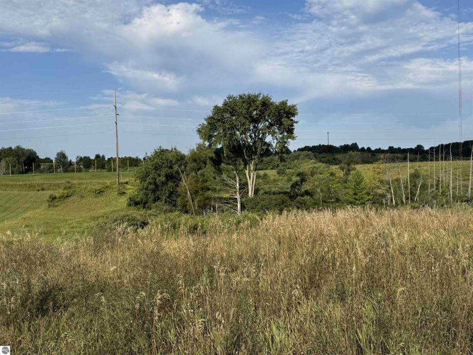 2231 Tyler Hills Drive, Traverse City, ميشيغان 49685, الولايات المتحدة