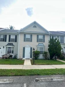 304 Georgian Park Drive, Jupiter, Florida 33458, USA