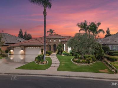 13115 Nantucket Place, Bakersfield, 加州 93314, 美國