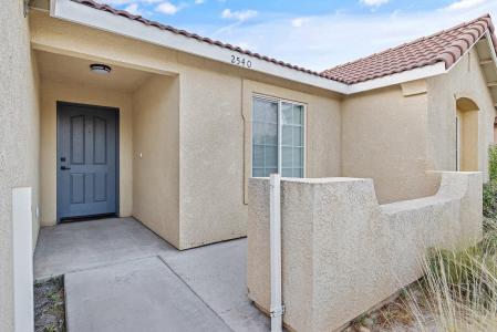 2540 E Seeger Avenue, Visalia, California 93292