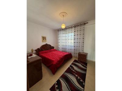 Fresku, Tirana, Albania