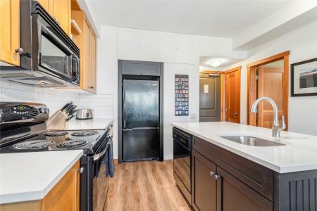 105 VILLAGE CENTRE COURT, Vernon, Colúmbia Britânica V1H 1T2, Canadá