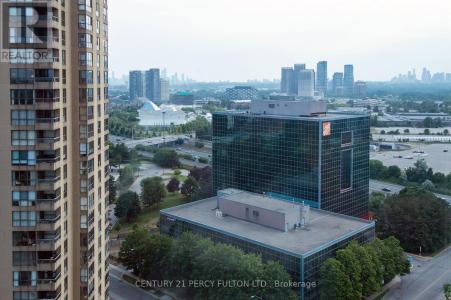 5 CONCORDE PLACE, Toronto (banbury-don Mills), Ontario M3C 3M8, CANADÁ