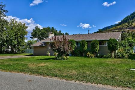 229 LAKESHORE DRIVE, Chase, 브리티시 컬럼비아주 V0E 1M0, 캐나다