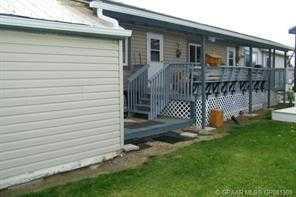 7928 97 AVENUE, Peace River, Alberta T8S 1W6, Canada