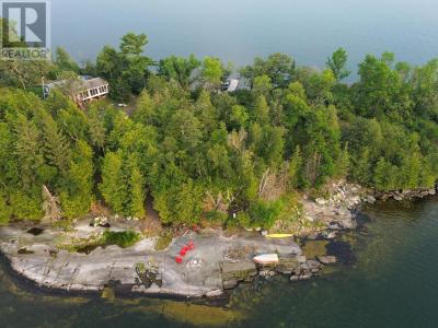 JO176 SHOAL LAKE, LAKE OF THE WOODS, W Of Kenora, Ontario P0X 1E0, Canada