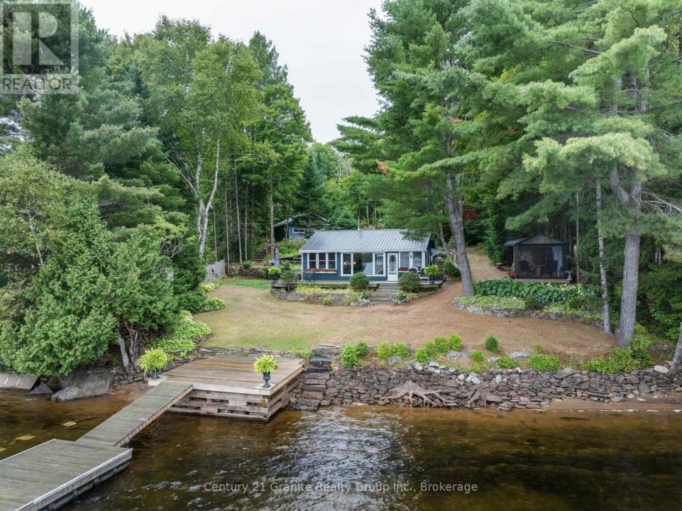 1528 DIGNAN ROAD, Dysart Et Al (harburn), Ontario K0M 1S0, Canadá