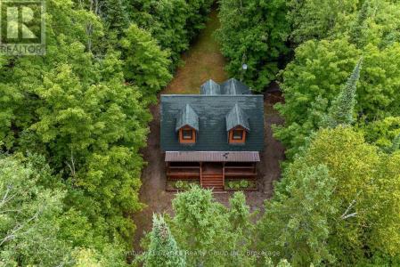 19221 HIGHWAY 118, Highlands East (monmouth), Ontario K0M 1S0, Canada