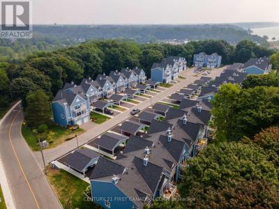 374 FRONT STREET, Central Elgin, Ontario N5L 1G1, Canada