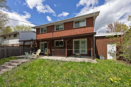 58 CLIFF CRESCENT, Kingston, Ontario K7M 1A8, Canada