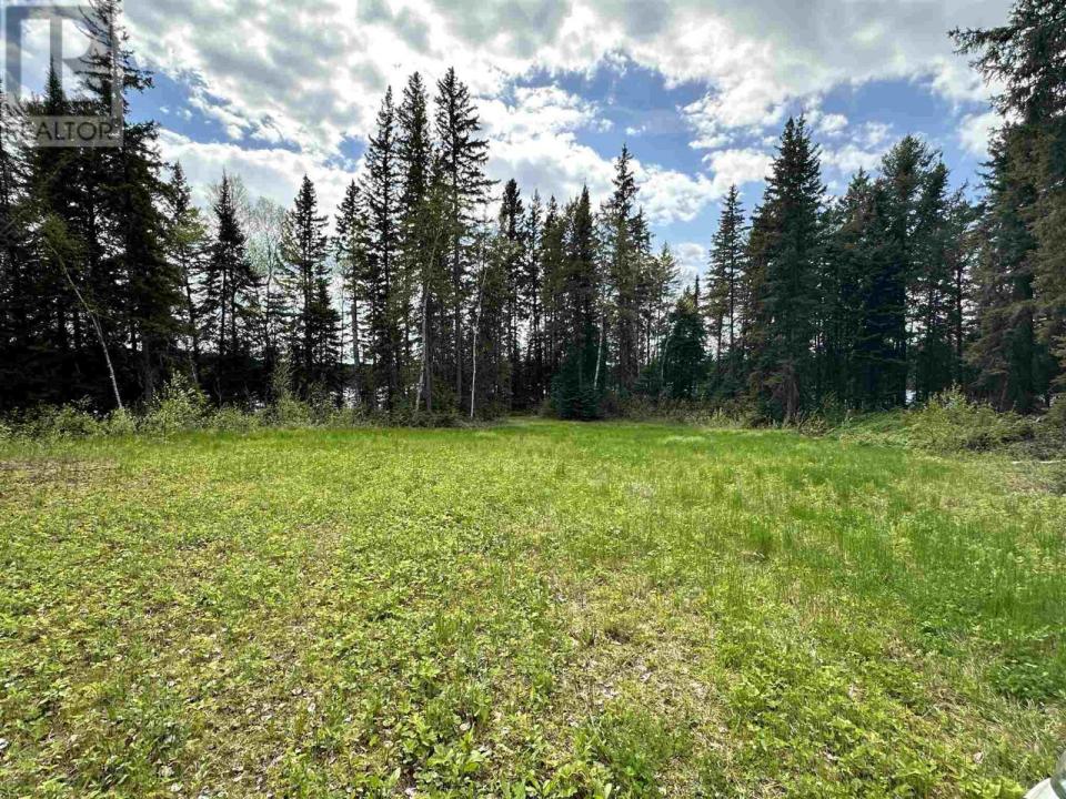 PT 1 & 3 SNIB LK, Red Lake, Ontario P0V 2M0, Canada