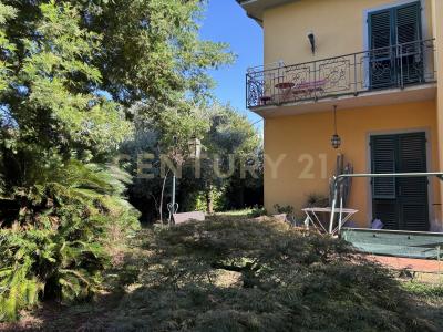 Via delle Ville Lucchesi, Lucca, Toscana 55100, 義大利