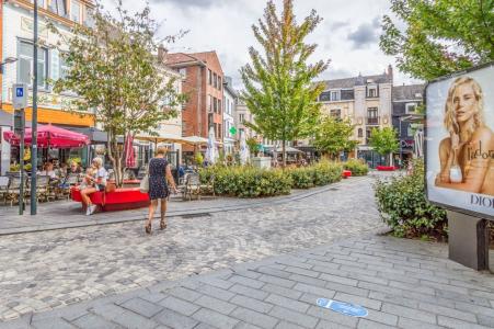 Ninoofsesteenweg 1, Halle, 比利时