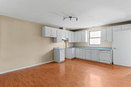 48-50  Rue St-Alexis, Saint-Chrysostome, Quebec J0S 1R0, Canadá