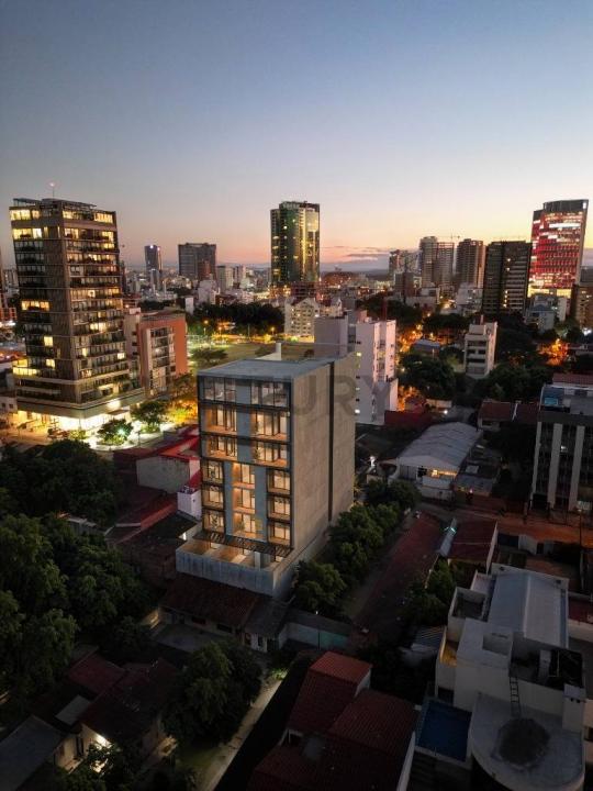 Calle Bernardo Cadario, entre Landívar y 4to anillo , Equipetrol, Santa Cruz 00001, 玻利維亞