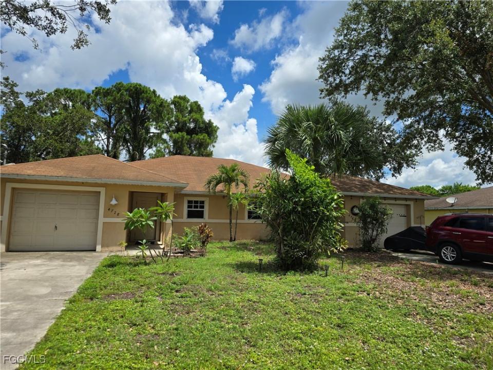 4726-4728 14th Street SW, Lehigh Acres, Flórida 33973, Estados Unidos