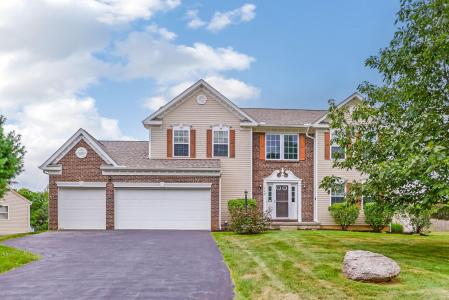 117 Deer Path Court, Pataskala, Ohio 43062, USA