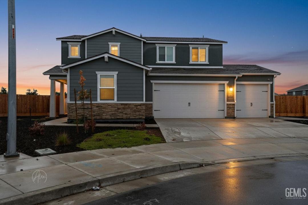 14301 Shady Tree Court, Bakersfield, California 93314