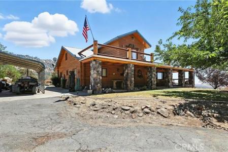 3013 Trower Road, Catheys Valley, California 95306, USA