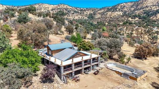 3013 Trower Road, Catheys Valley, California 95306