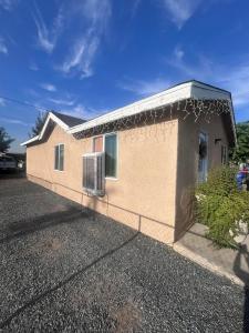 1362 W Northgrand Avenue, Porterville, California 93257, Stati Uniti