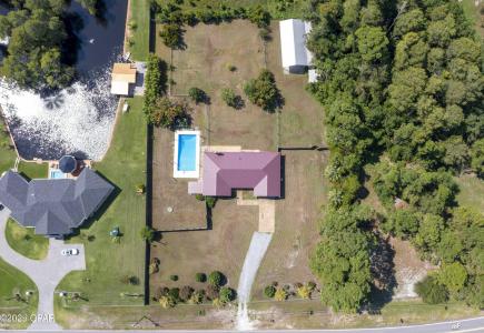 8211 Laird Street, Panama City Beach, Florida 32408, HOA KỲ