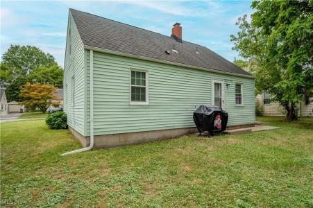446 N Schenley Avenue, Youngstown, Ohio 44509