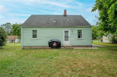 446 N Schenley Avenue, Youngstown, Ohio 44509