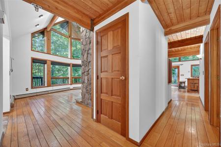 23 Renies Road, Monroe, New York 10918