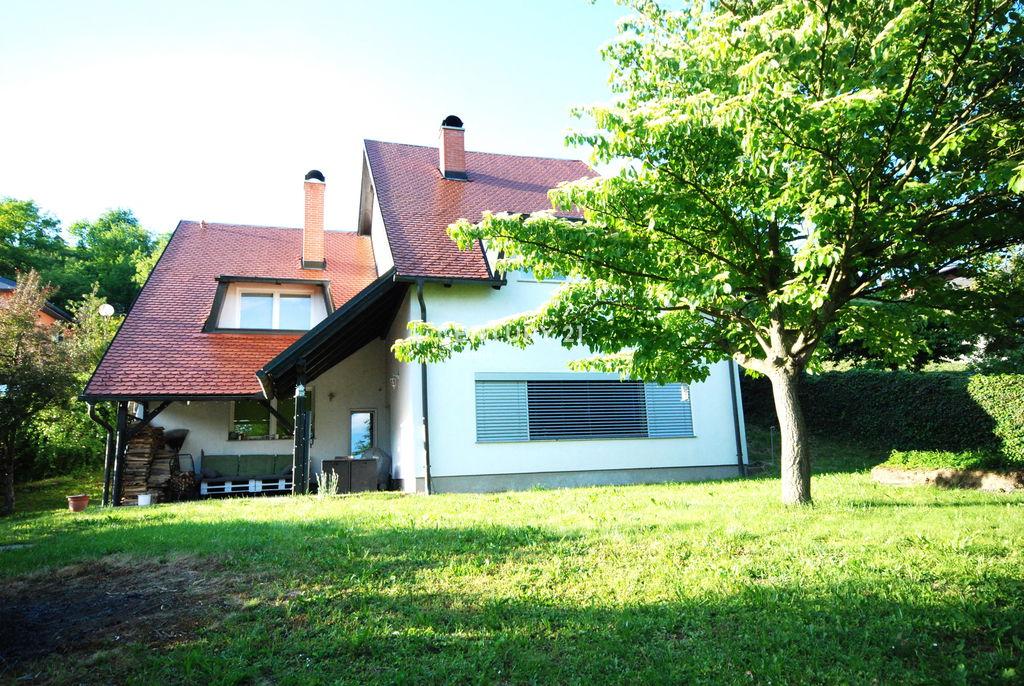 Kozinova ulica, Maribor, Podravska 2108, Slovenia