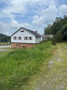 2770 WILLIAM PENN AVE., Johnstown, Pennsylvania 15909, Stati Uniti