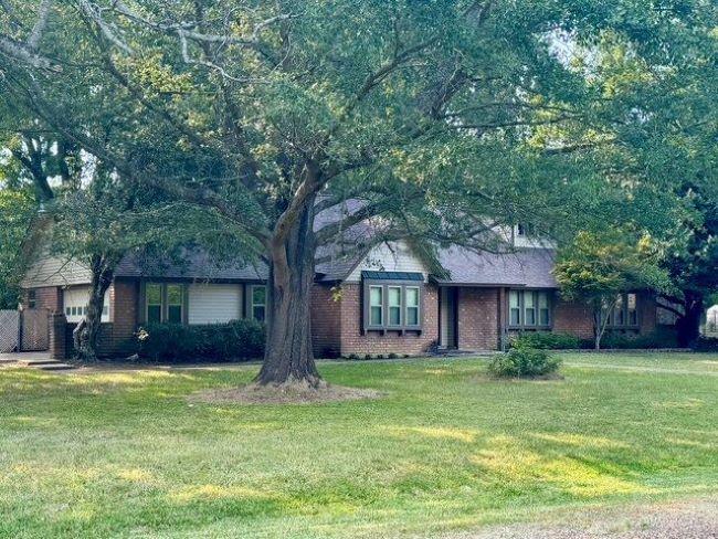 7303 Old Spanish Dr., Texarkana, Texas 75503, HOA KỲ