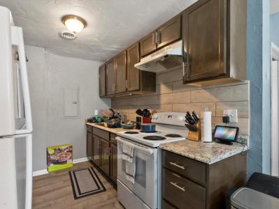 1332 S 9th St., Sheboygan, Wisconsin 53081, États-Unis