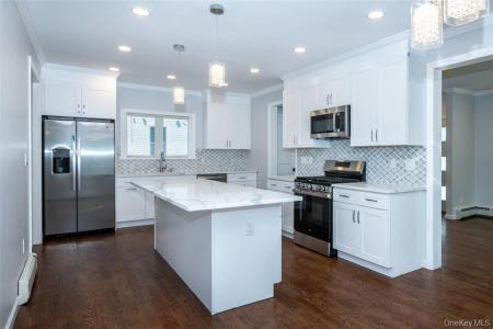 17 Field Ave, New Rochelle, ניו יורק 10805, ארצות הברית של אמריקה 