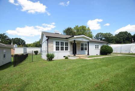 258 Carver Avenue, Concord, צפון קרוליינה 28025, ארצות הברית של אמריקה 